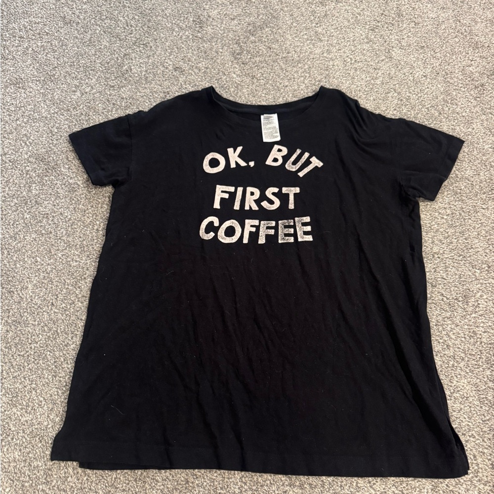Old Navy Black Maternity (Nursing) T-Shirt